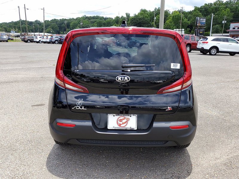 New 2021 Kia Soul LX Front Wheel Drive 4 Dr Sedan